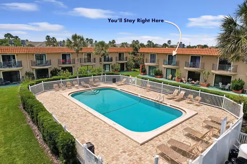 NEW! Pool, Private Beach Access,2min Walk to Beach